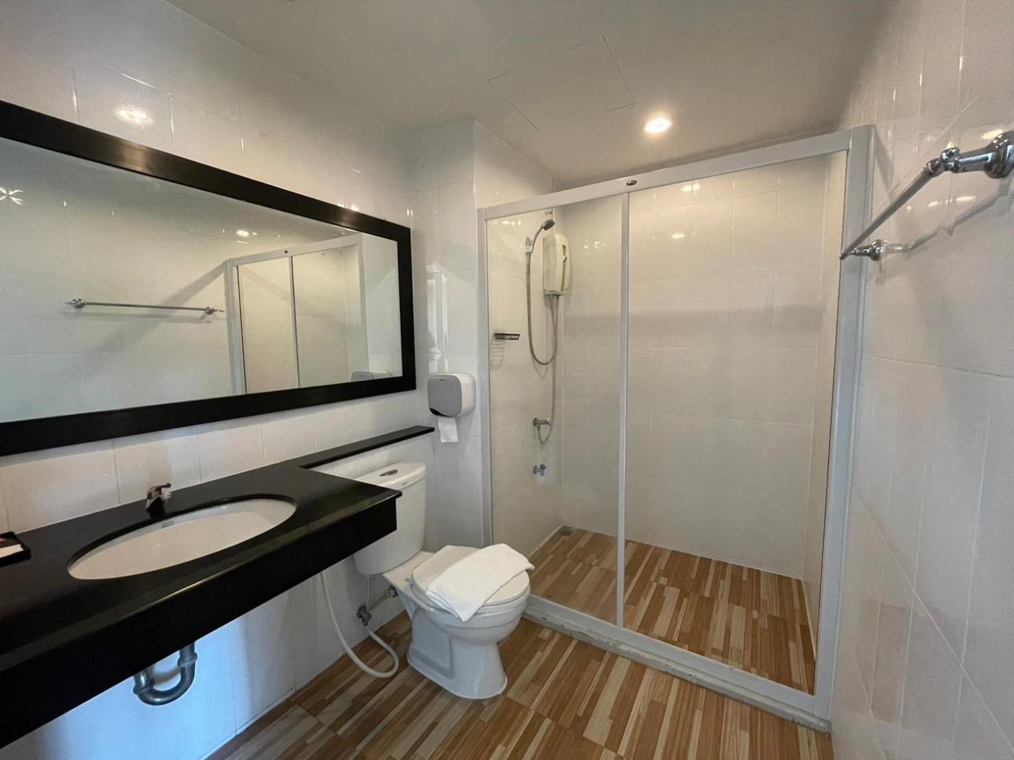 H2Do Hotel Ban Khlong Sanam Phli Extérieur photo